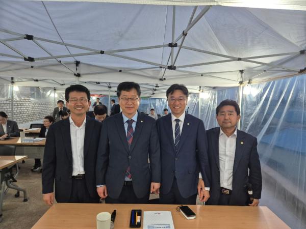 윤수봉 도의원,국회 환노위 김제용지 현장방문 참석...국가예산지원 요청 2
