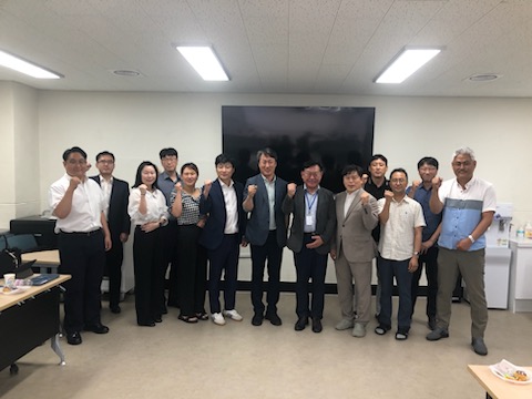 진형석 도의원, 전주근영중 학운위와 간담회 가져 2