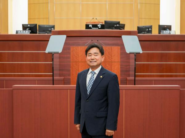 제12대 후반기 운영위원장 윤수봉 의원 선출 2