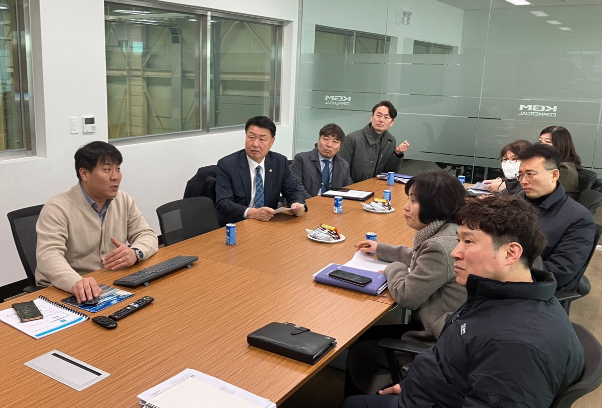 김동구 도의원, KGM커머셜 현장간담회 개최 2