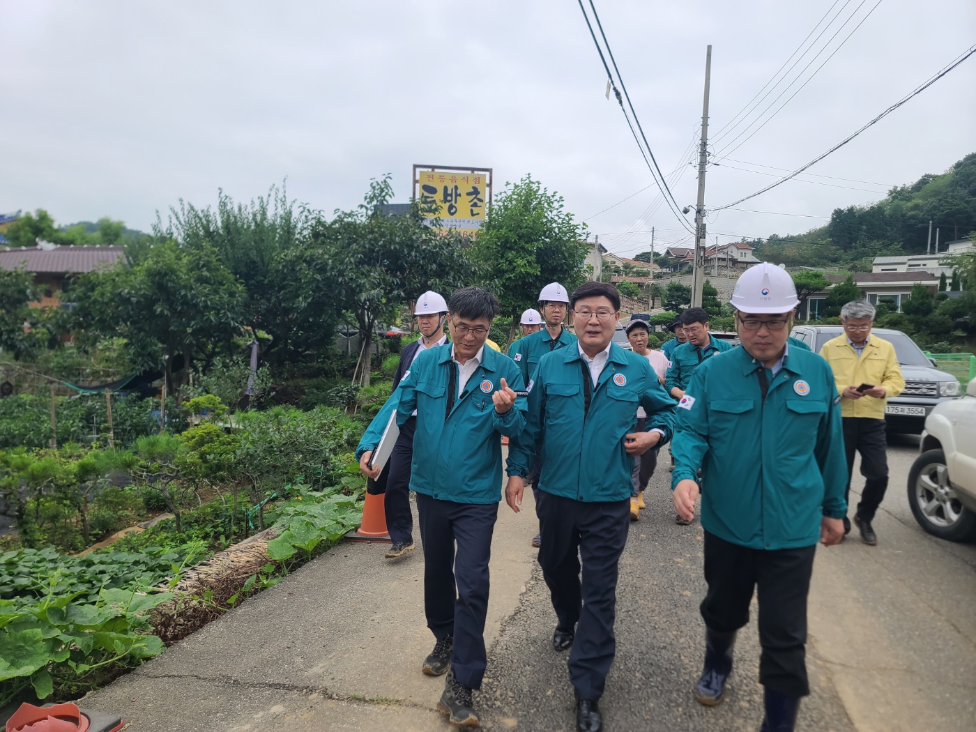 문승우 도의장, 군산 산사태 현장 빠른 복구 당부 2