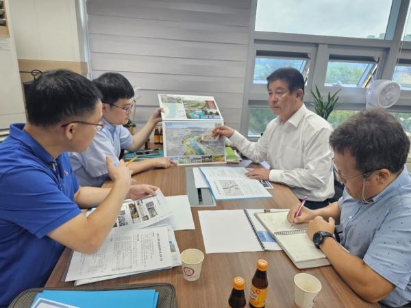 최형열 도의원, 전주 삼천 세내 역사문화마당 조성사업 착수보고 청취 2