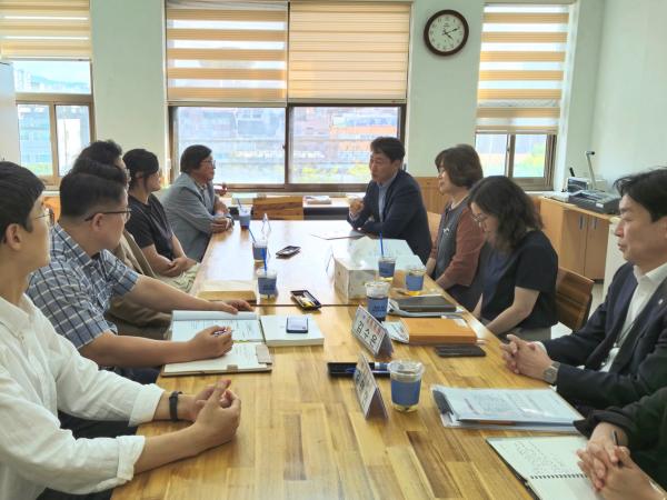 진형석 도의원,초등학교 운영위원회와 간담회 개최 2