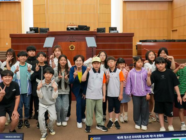 전북자치도의회, 2024년 제3회 청소년 모의의회 개최 2