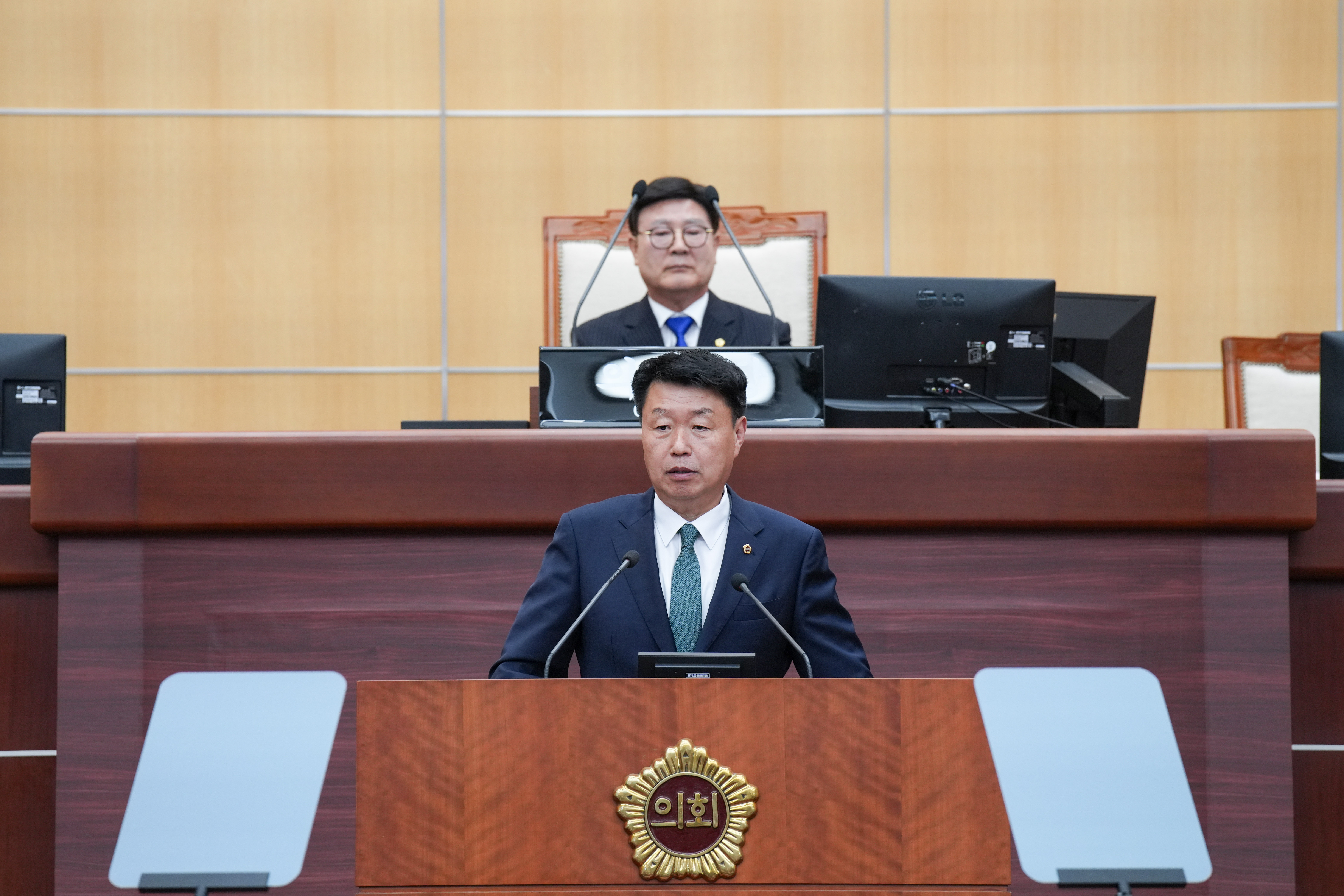 김동구 의원, 편향적 역사교육 강요하는 교단 쿠테타 방관할 수 없다 2
