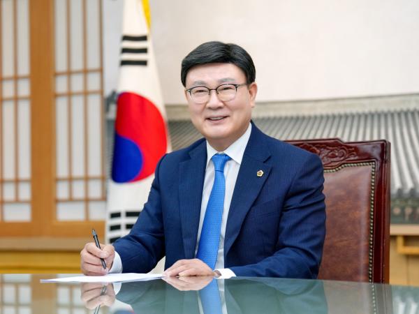 < 인터뷰> 2025. 1. 2. 신년기자간담 -  문승우 의장님 3