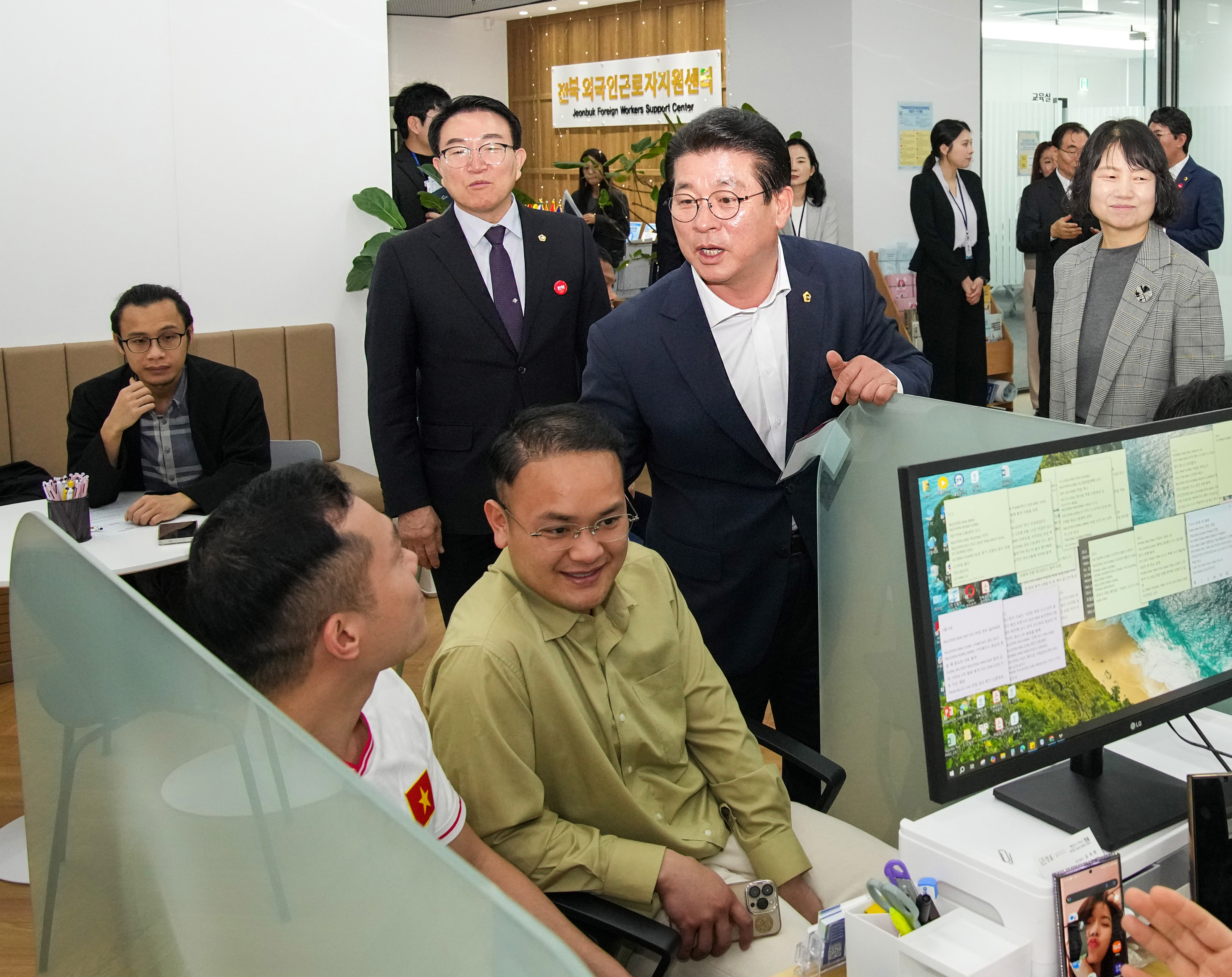 전북자치도의회 기획행정위원회, 국제협력진흥원 등 현지의정활동 전개 4