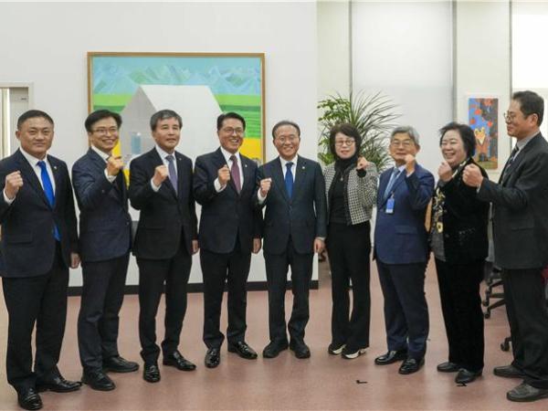 도의회,국민의힘 윤재옥 원내대표에 새만금예산복원 요청 2