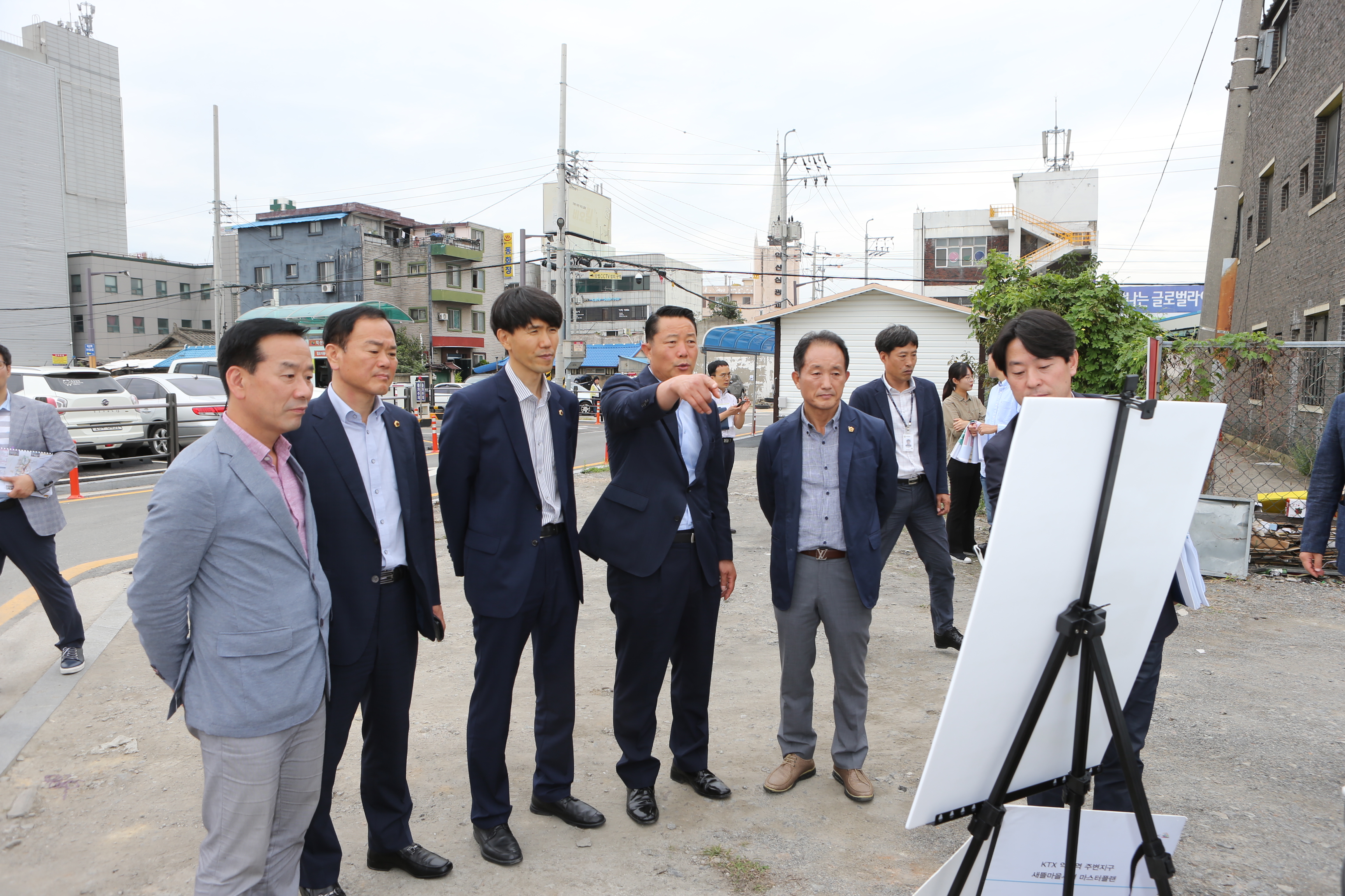 문건위, 익산 도시재생 추진 지역 현장 시찰 4