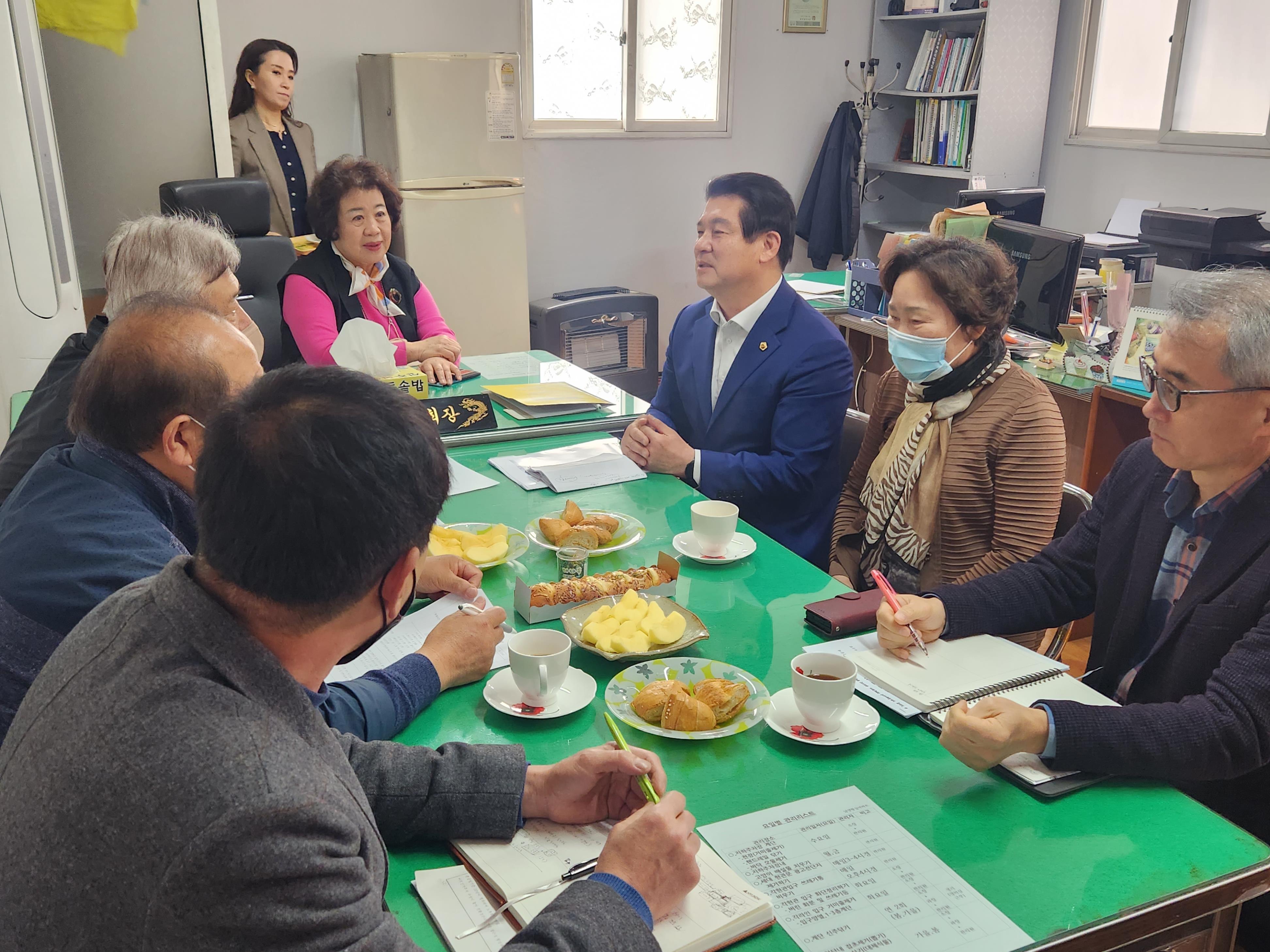 최형열 도의원, 전주 효자1동 민원 현장 방문 2