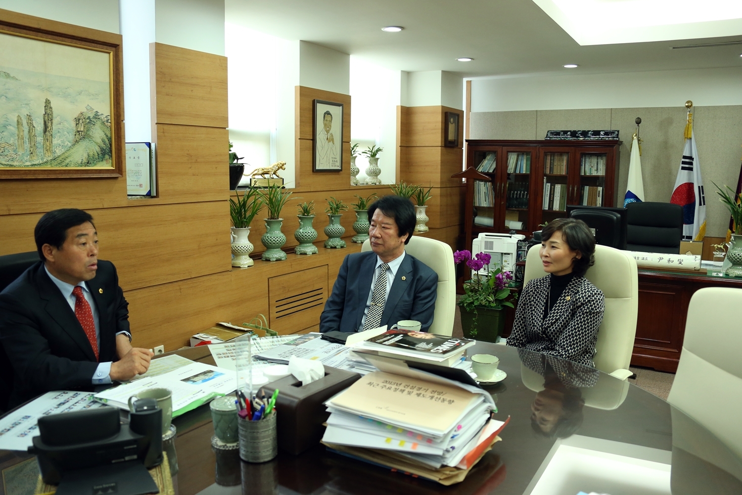 도의회 지방분권특위 신치범 위원장.이계숙 의원, 지방의회 인사권 독립 등 지방분권 활동 행보 2