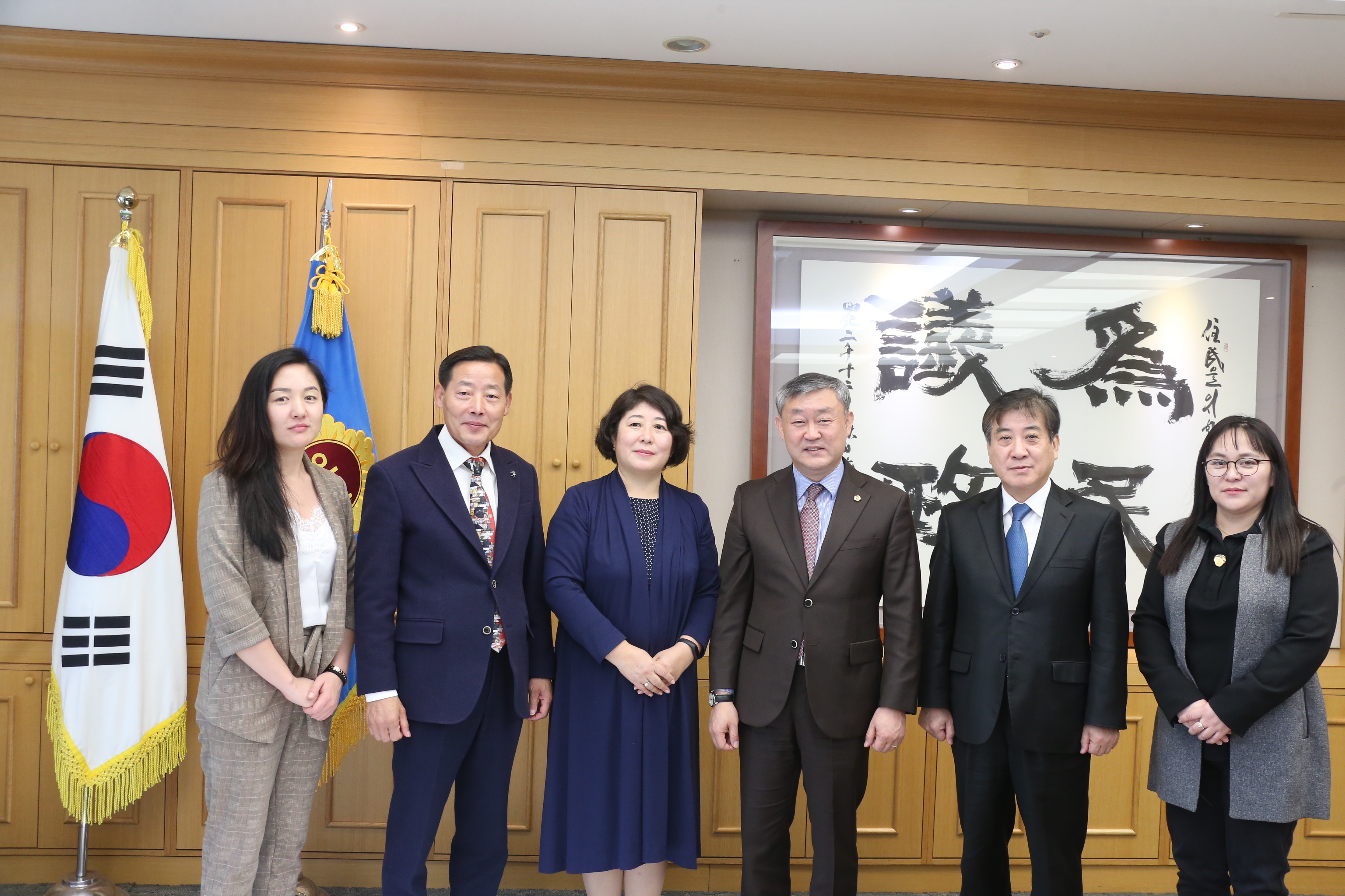 송성환 전라북도의회 의장, 주한 키르기스스탄대사 면담 3