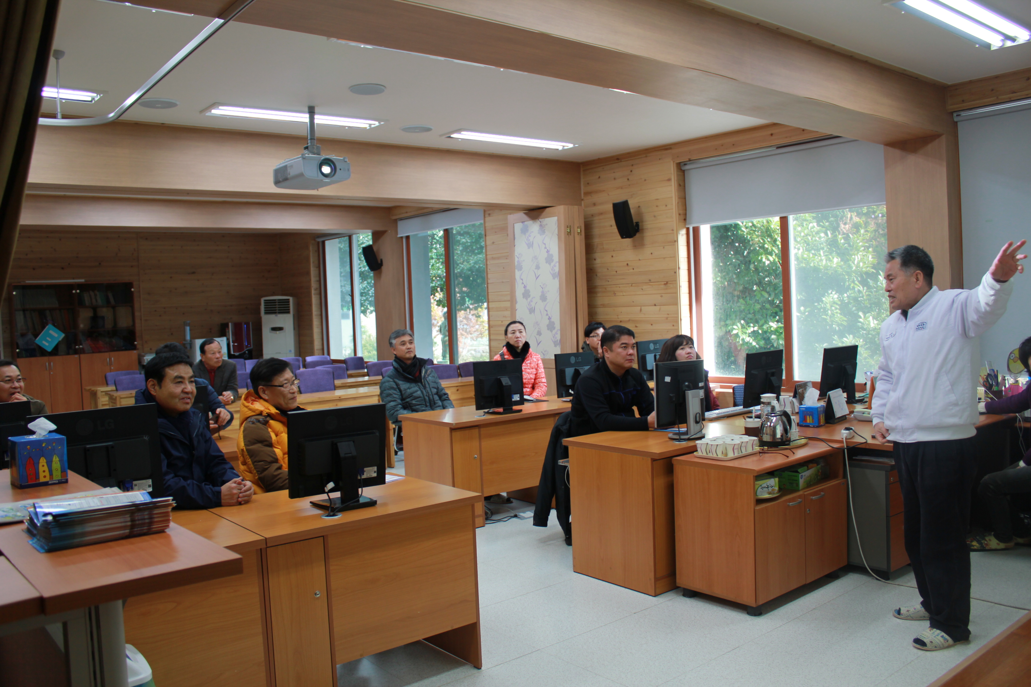 「명소마을만들기 연구회」타 지역 우수 마을만들기 사례 벤치마킹 추진 3