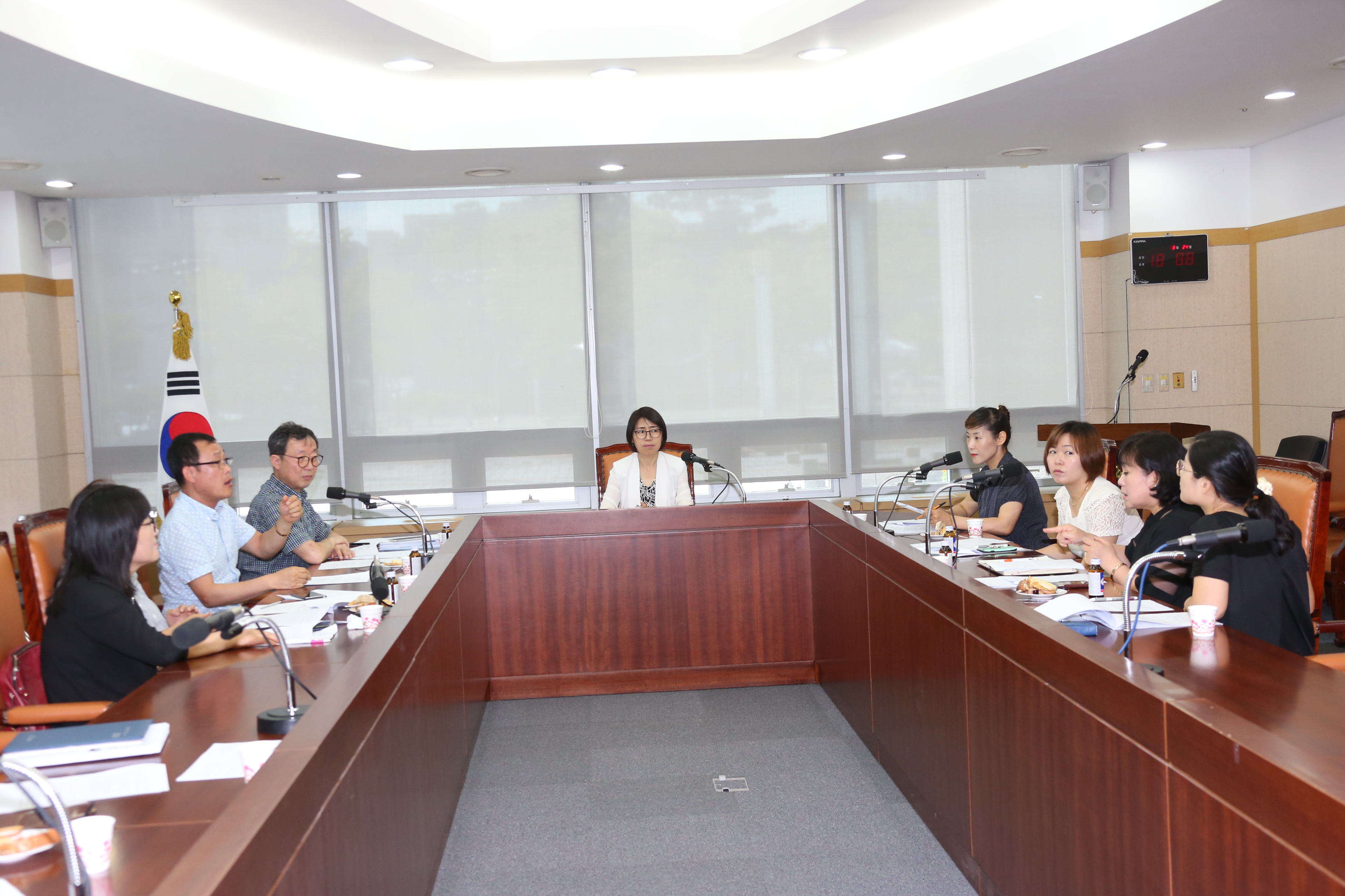 국주영은 도의원, 한국수화언어 지원 조례, 전국 최초 발의 2