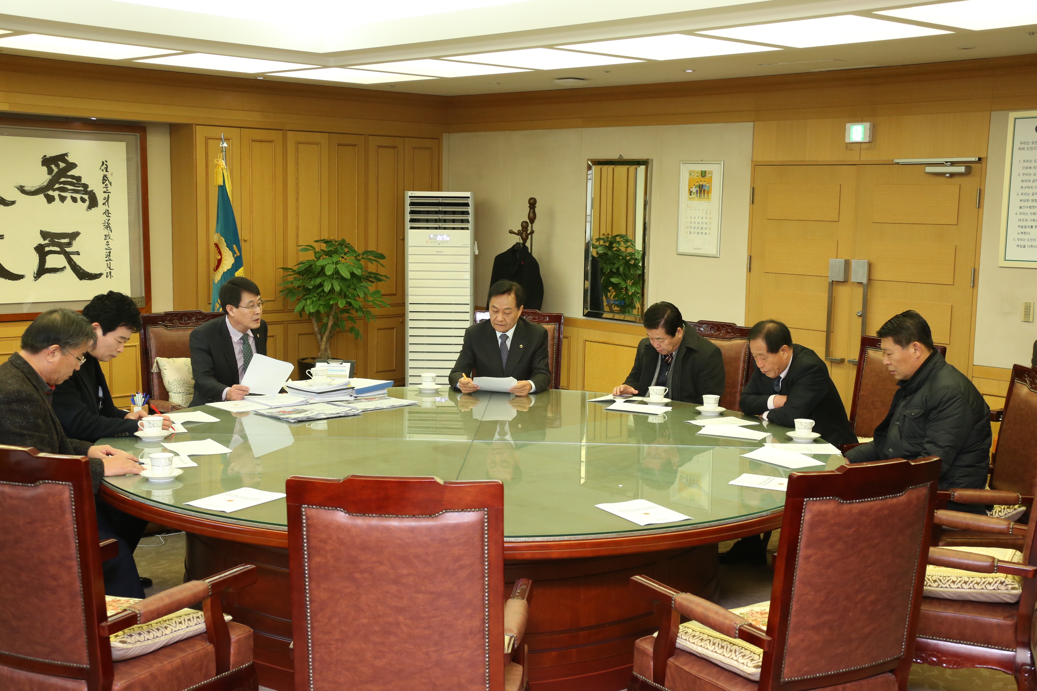 전라북도의회,‘KTX서대전 경유안 반발...청와대를 향한 대정부 투쟁 나설 것’ 2