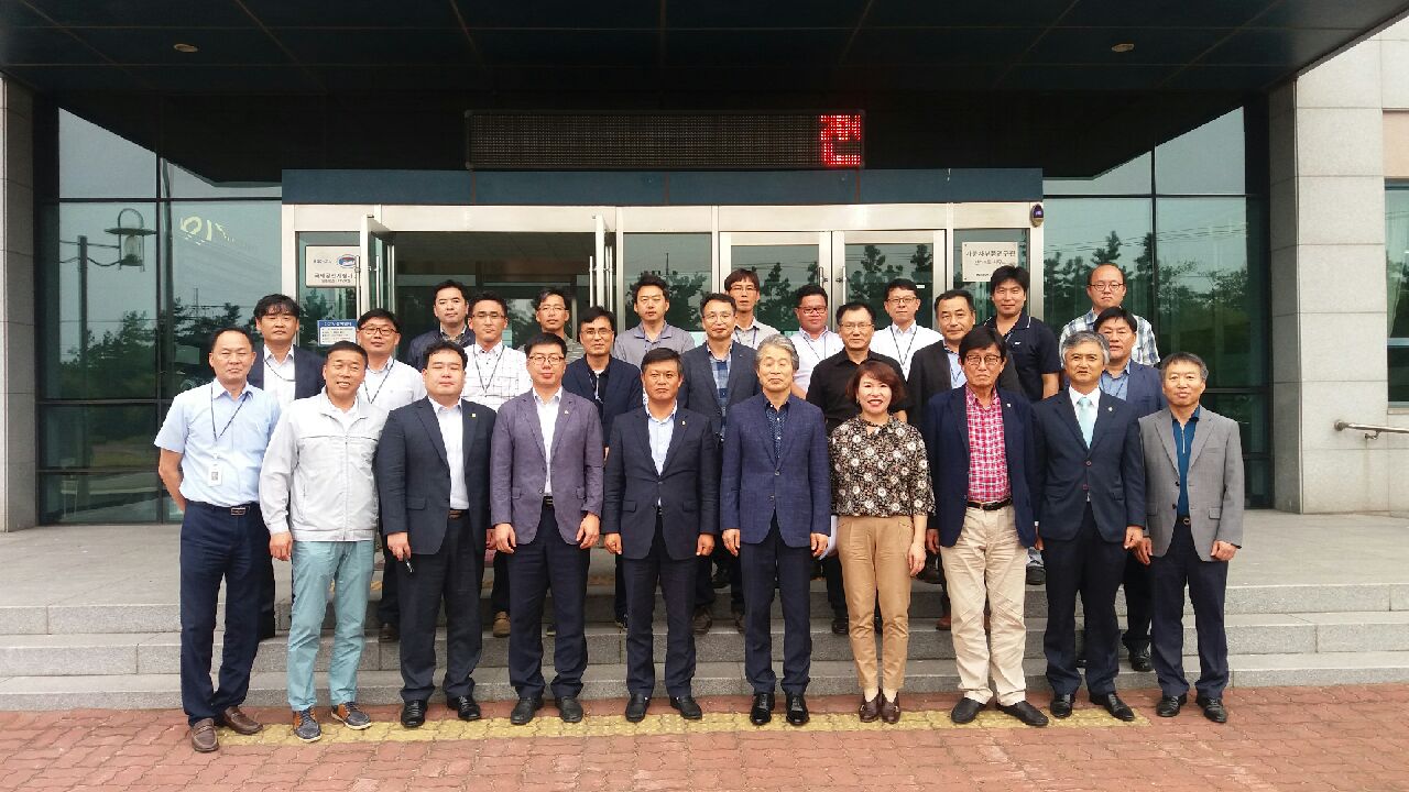 도의회 산경위 전북자동차융합기술원 현장활동 2