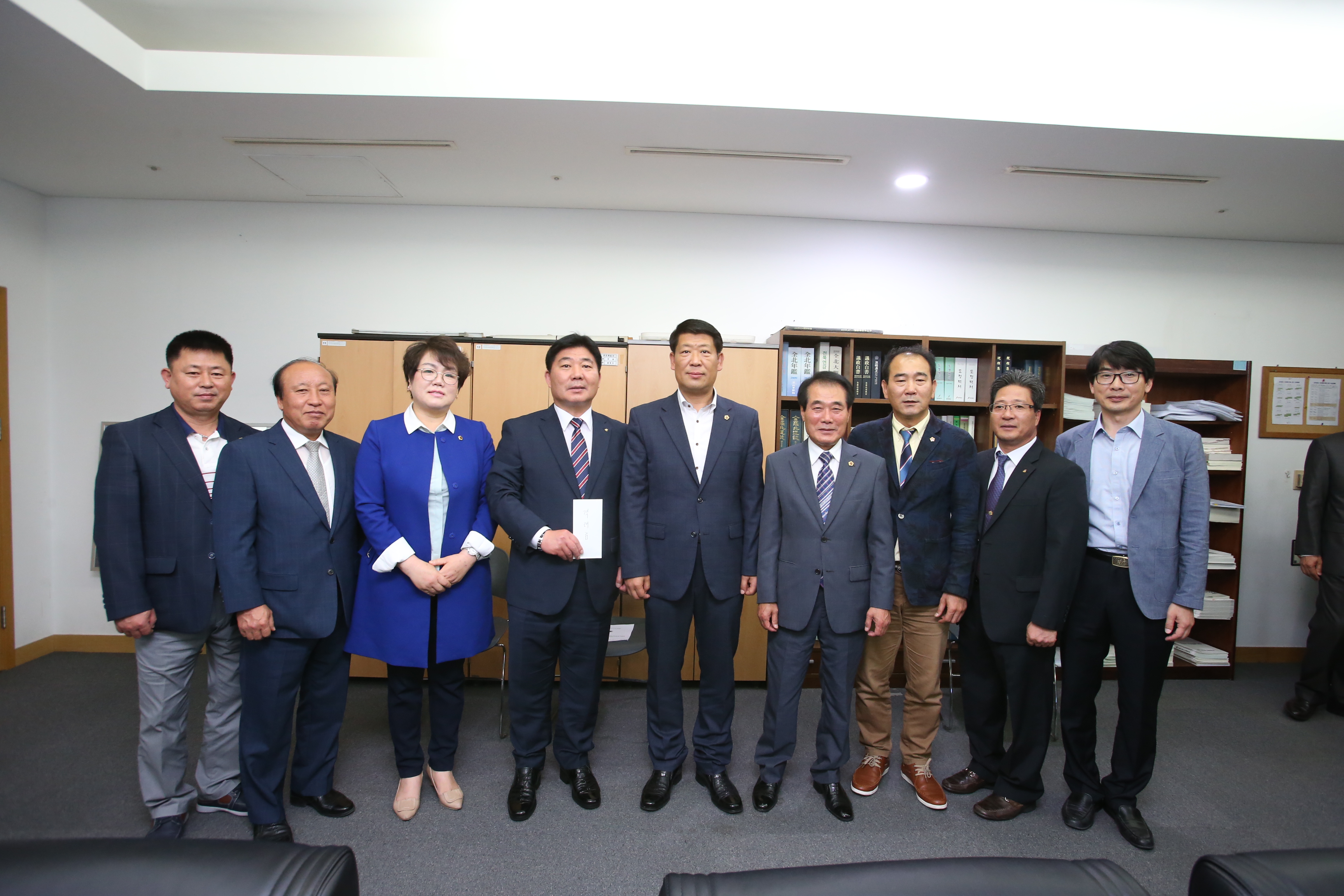 도의회 문건위, 전국소년체육대회 전북 선수단 선전 기원 3