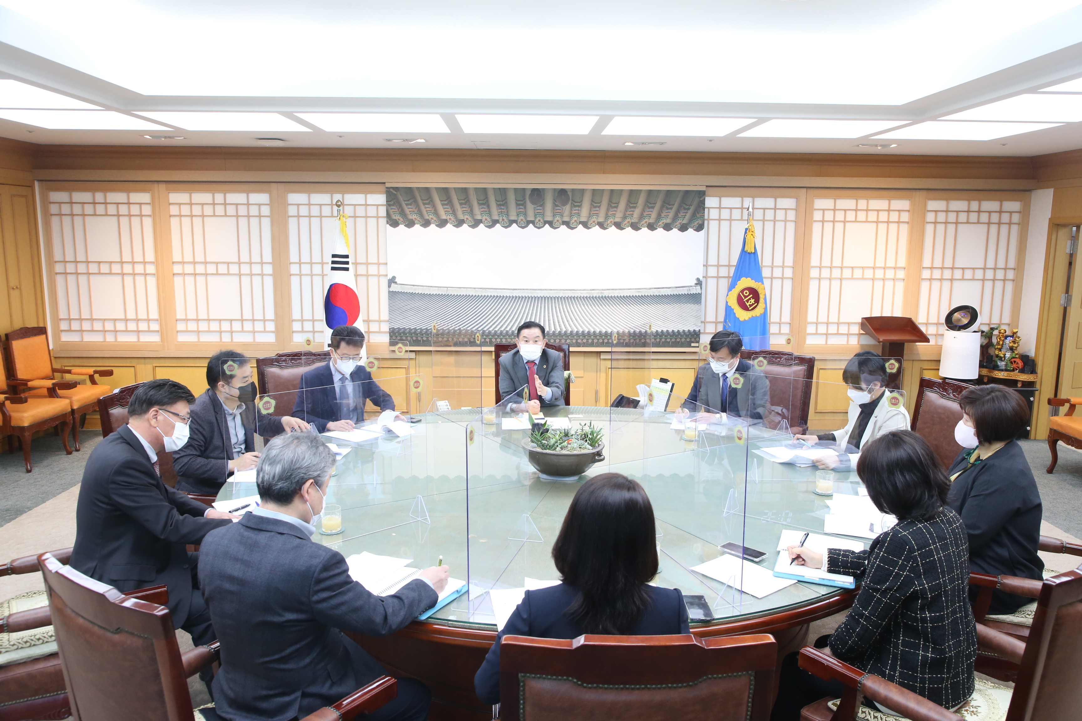 송지용의장,김치산업육성방안모색 좌담 개최 2