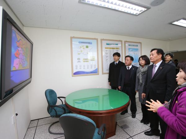 도의회 환경복지위원회, 도립 남원노인요양병원 현지의정활동 3