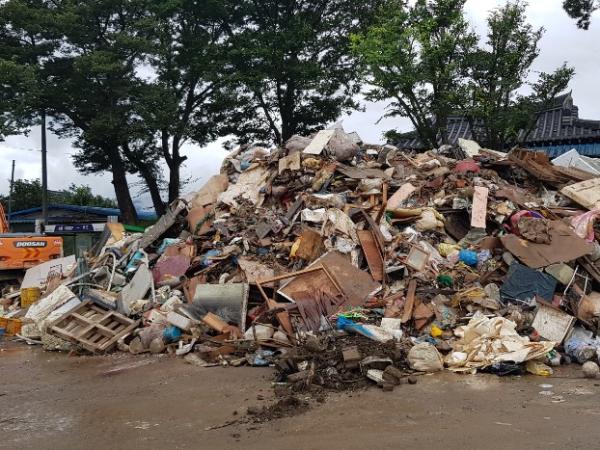 강용구의원, 수공에 피해보상 촉구 2