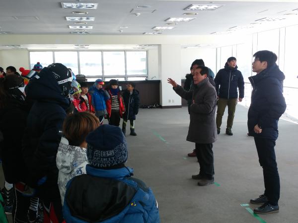 도의회 문건위, 전국동계체전 전북 선수단 현지 격려 3