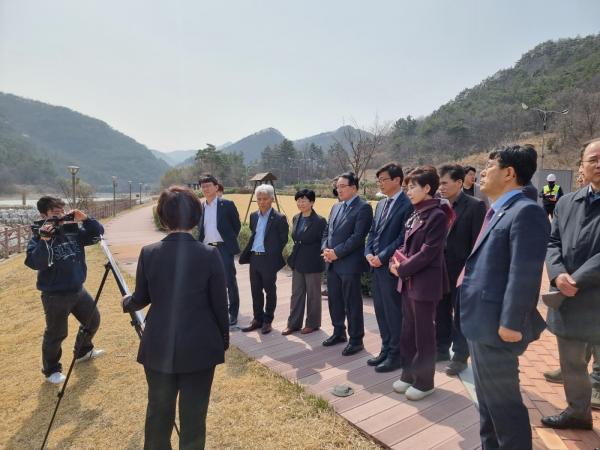 도의회 행정자치위, 새만금 잼버리 부지 현장 점검 2