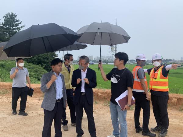 윤수봉 도의원, 새만금-전주 고속도로 이서면 통로박스 확장 강력 건의 2