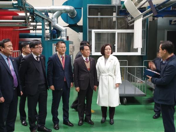 농산업경제위원회, ECO융합섬유연구원 방문, 현황 및 의견 청취 2