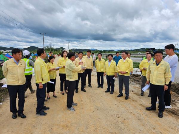 문건위, 익산과 군산 호우 피해 지역 긴급 현지의정활동 2