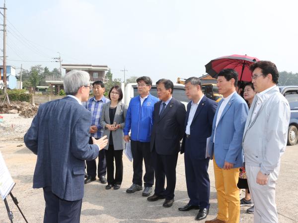 전북도의회 환경복지위원회, 악취민원 현장 방문 2