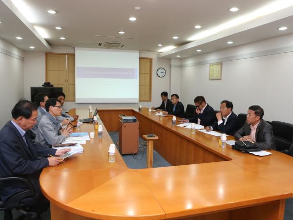 도의회 대형 아웃렛 입점 지역 상권 회생 촉구 2