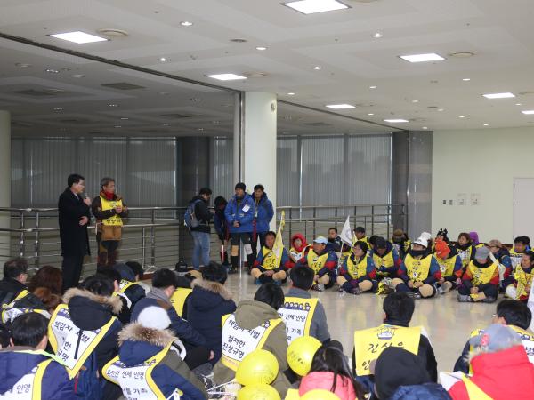 김광수 도의장, 5일‘세월호 인양 촉구 도보행진’중인 유가족 위로 3