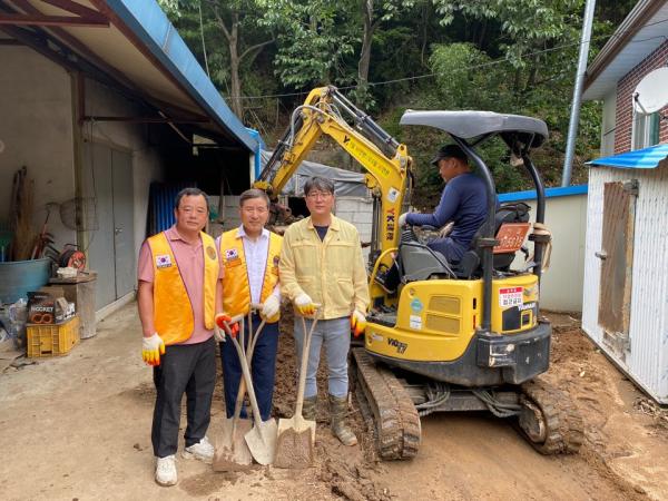 두세훈 도의원, 호우피해 복구 동참 2