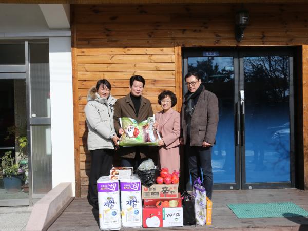 전북도의회, 전통시장 장보기, 복지시설 위문 3