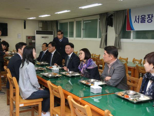 도의회 행정자치위, 전라북도 서울장학숙 방문 2