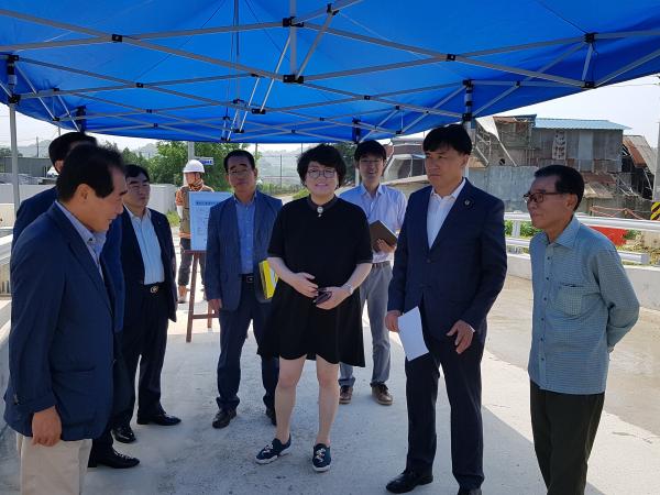 문건위, 봉서천 생태하천 조성사업 현장점검 3