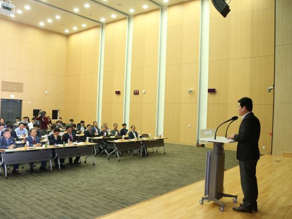 도의회, 도내 국가기관에서 상징적 연찬회 개최 3