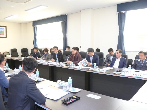 교육위, 적극적인 교육행정 요구 위해 동분서주 3