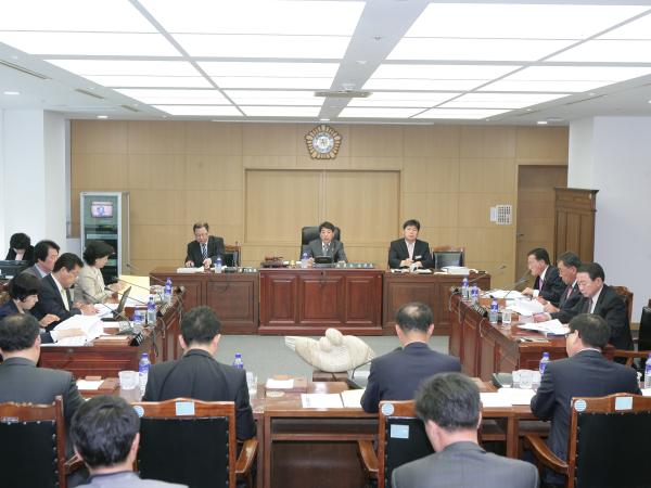도의회 환경복지위원회 추가경정 예산 심사 2