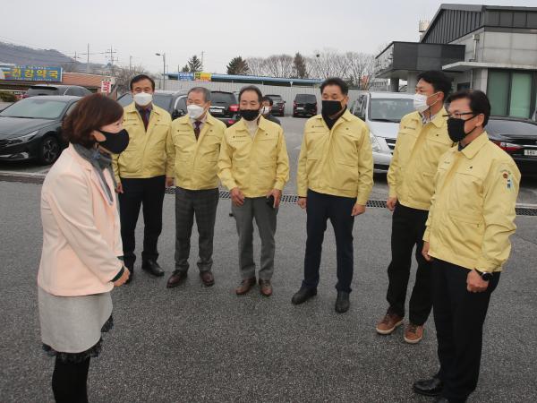 환경복지위원회, 보건환경연구원 등 코로나19 대응부서 격려 2