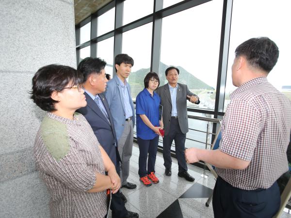 한중 경협단지 새만금만의 브랜드화 시급 2