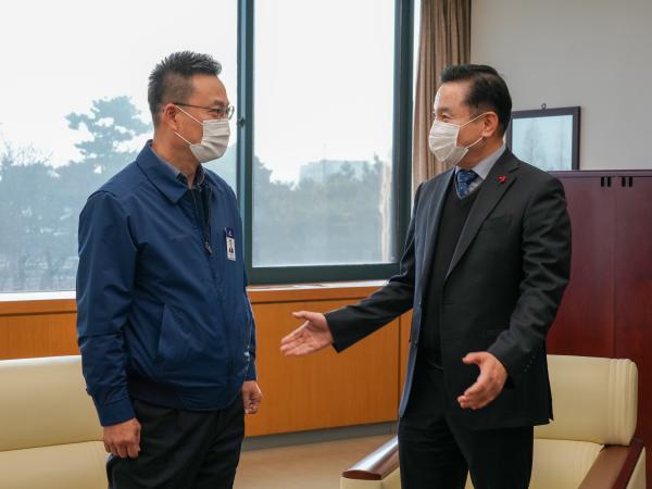 송지용의장,현대차전주공장빠른정상화당부 2