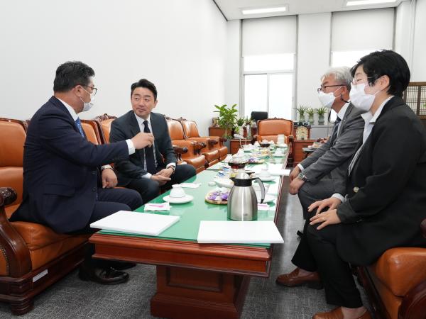 도의회, 공공의대 유치지원 특별위원회 국회 방문 활동 2