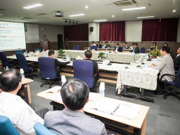 산업경제위원회 전북생물산업진흥원, 전북경제통상진흥원 하반기 업무보고 청취 3