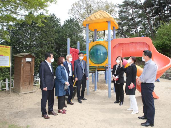 교육위원회, 작은학교 살리기 현지의정활동 2