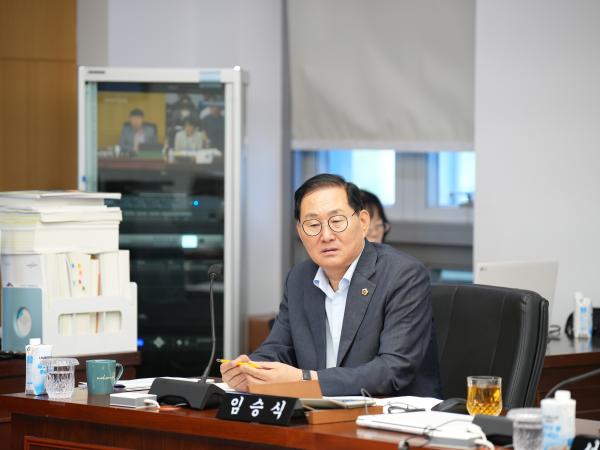 26.07.22. 제430회 임시회 경제산업건설위원회 업무보고 청취 10