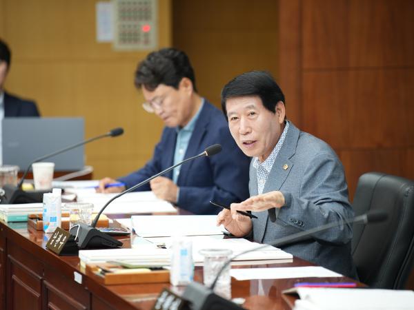 26.07.22. 제430회 임시회 농업복지환경위원회 업무보고 청취 및 추경안 심사 5