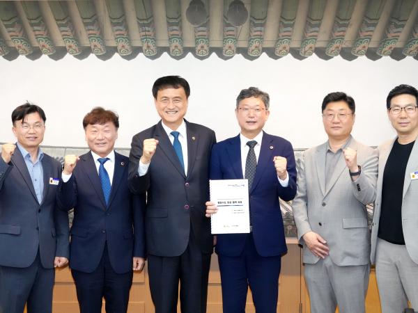 26.07.24. 김희수 의장, 경기 및 세종 의장과 광역의회 발전 논의 2