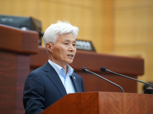 26.04.15. 제426회 도의회 임시회 제1차 본회의 2