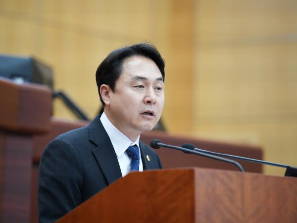 26.04.15. 제426회 도의회 임시회 제1차 본회의 3